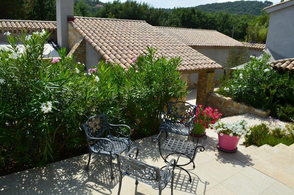 Ancie Hotel Grimaud Bagian luar foto